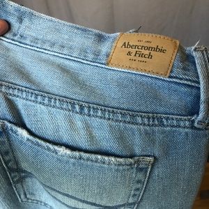 Abercrombie & Fitch Distressed Boyfriend Jeans